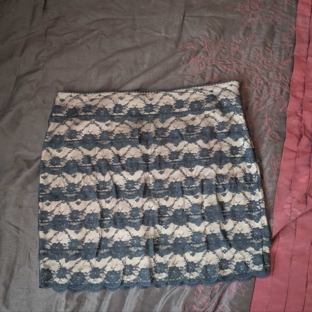 Faith 21 Elegant Lace Overlay Skirt - Black and Nude 1X